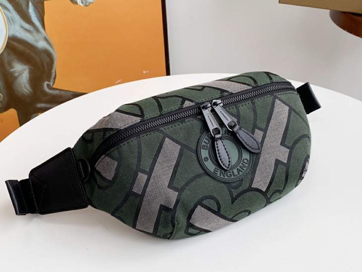 Picture of Burberry Mens Bags _SKUfw100922228fw